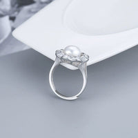خاتم فلورال بيرل فضة استرلينية 925 مع أحجار زركون من Signature Jewelry
