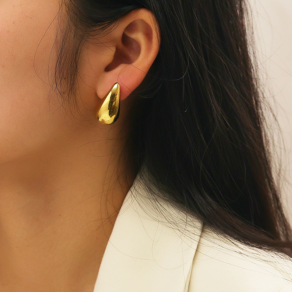 Golden Teardrop Earrings – Signature Jewelry