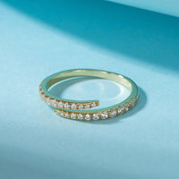 خاتم Signature Jewelry الفضي الإسترليني عيار 925 بتصميم مفتوح ملفوف