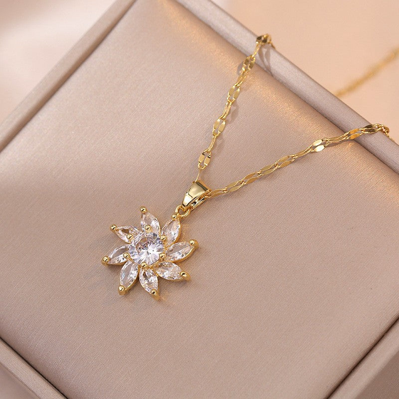 Signature Jewelry – Radiant Blossom Necklace