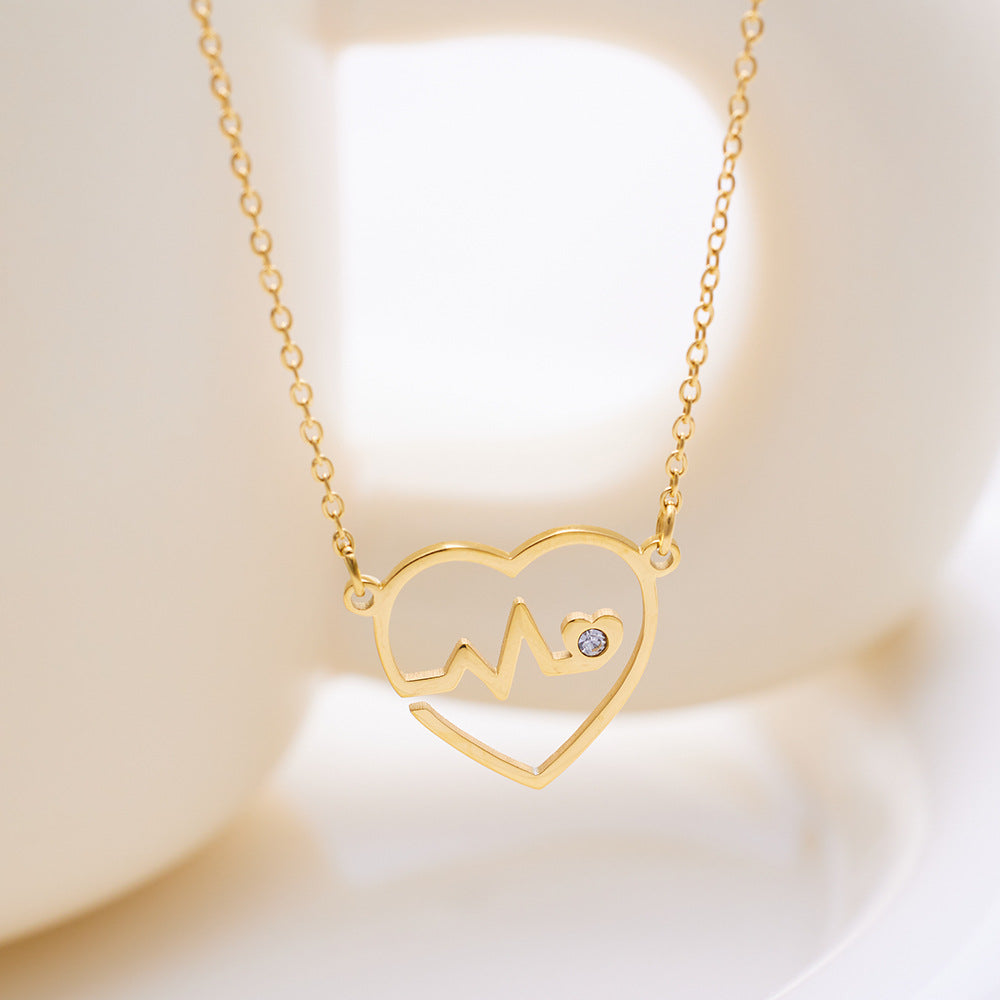 قلادة النبض الذهبي – Signature Jewelry