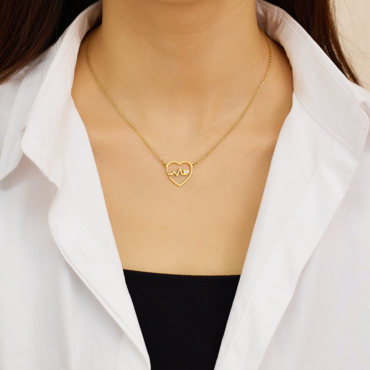 قلادة النبض الذهبي – Signature Jewelry