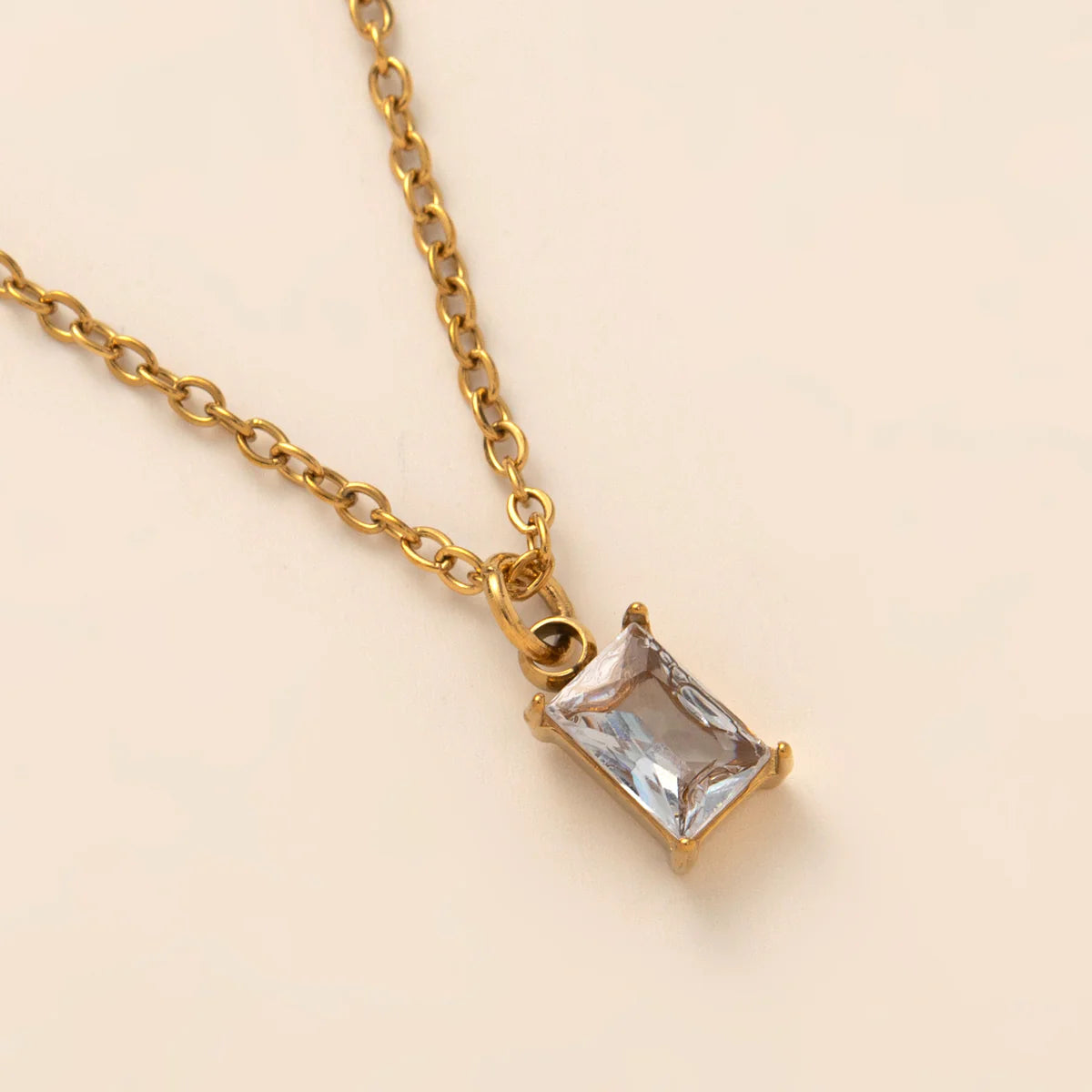Signature Jewelry – Crystal Elegance Rectangle Pendant Necklace