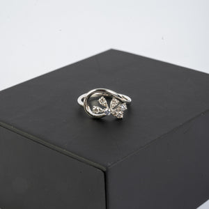 Blossom Elegance White Gold Diamond Ring
