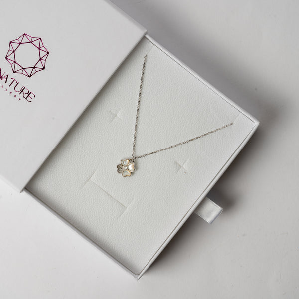 Signature Jewelry Clover Heart Pendant Necklace – 925 Sterling Silver