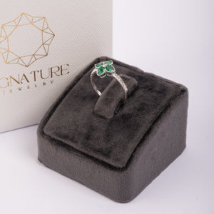 Flower shape Diamond and Emerald Ring