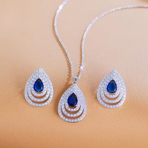 Classic Art Deco Emerald-Cut Jewelry Half Set