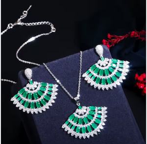 Signature Jewelry Imperial Fanfare Half Set – Green & Clear Zircon Chandelier Set