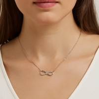 قلادة Signature Jewelry الأناقة الأبدية