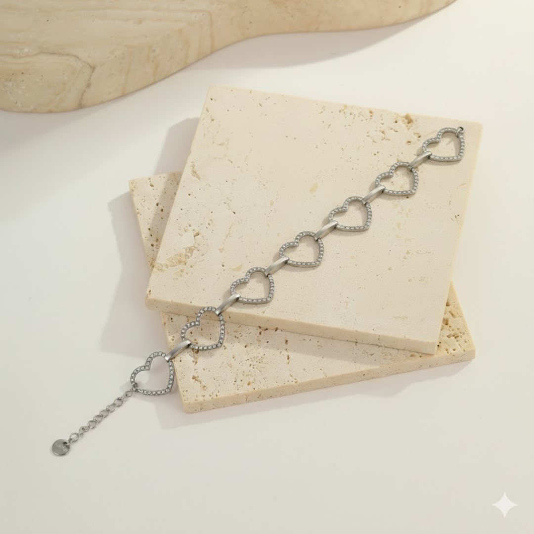 Signature Jewelry Silver Sparkling Hearts Stainless Steel Bracelet