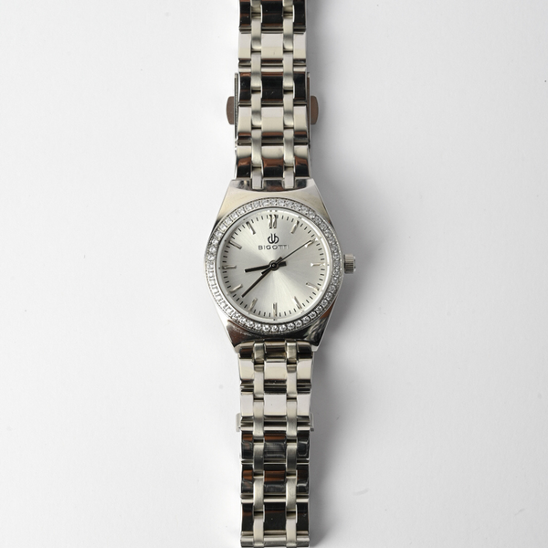 ساعة ريفايند غريس من بيغوتي