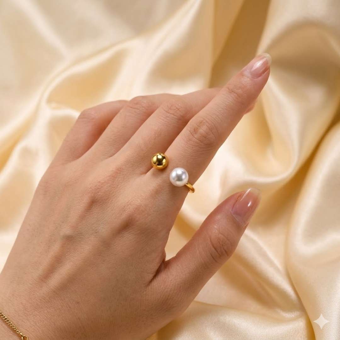 خاتم لونا بيرل – خاتم ستانلس ستيل ذهبي من Signature Jewelry
