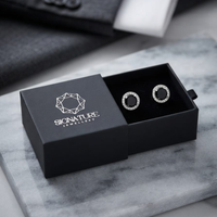  أزرار أكمام دائرية هالة كريستالية فضية وسوداء من Signature Jewelry