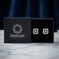 أزرار أكمام مربعة فضية وسوداء بتصميم هندسي كريستالي من Signature Jewelry