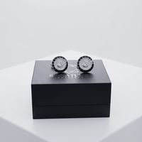 أزرار أكمام هالة الكريستال من Signature Jewelry   