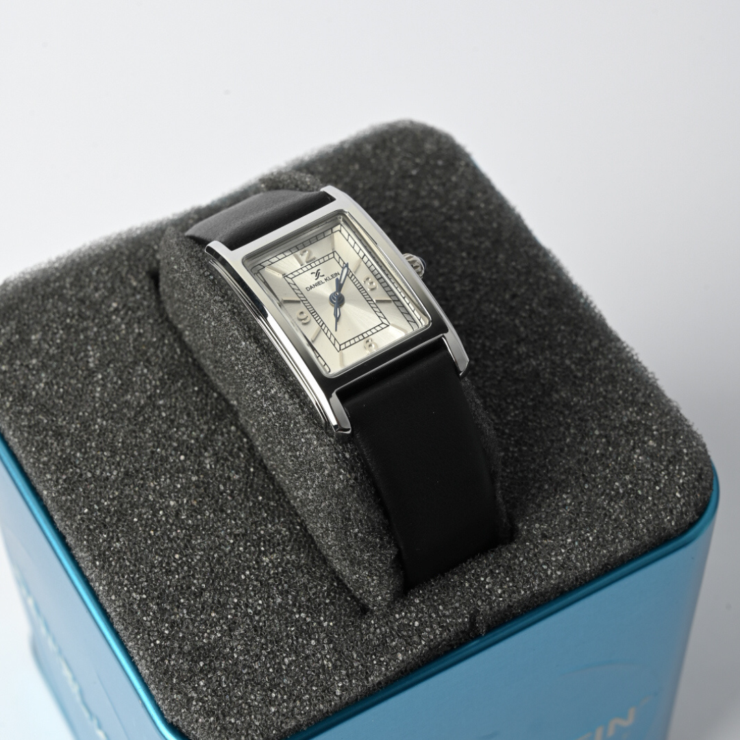 Daniel Klein Women’s Classic Sunray Leather Watch
